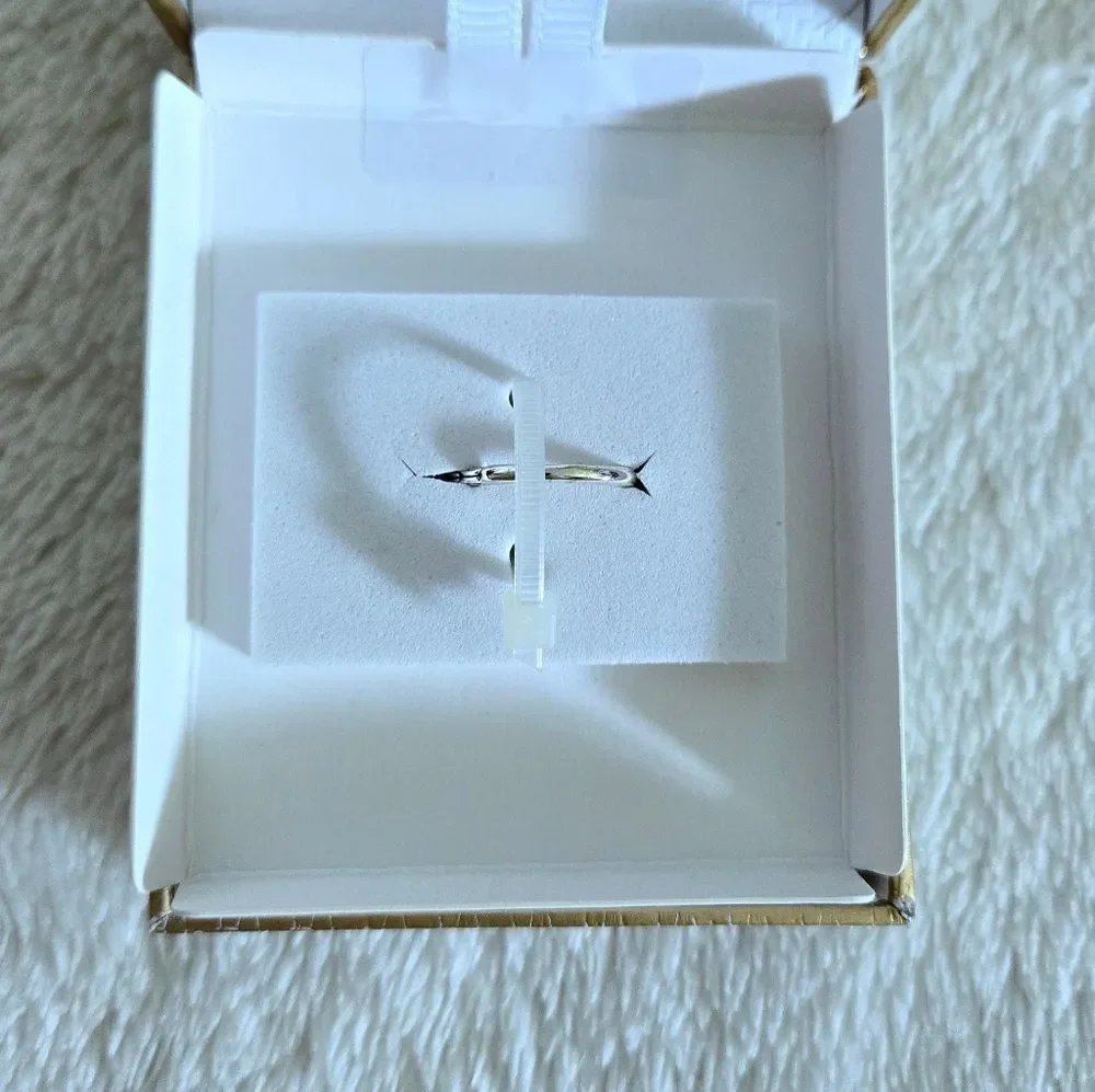Annika Witt Sterling Silver🤍 Mother of Pearl Heart❤ Ring💍 - NIB